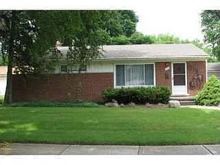 244 Reitman Ct photo 1