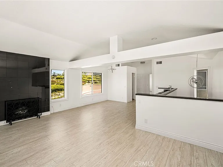 24802 Sea Crest Dr — Photo 4