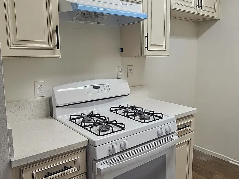 7320 Valmont St #5 — Photo 9