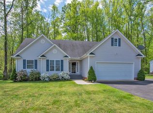 10001 Williams Mill Rd, Chester, VA 23831