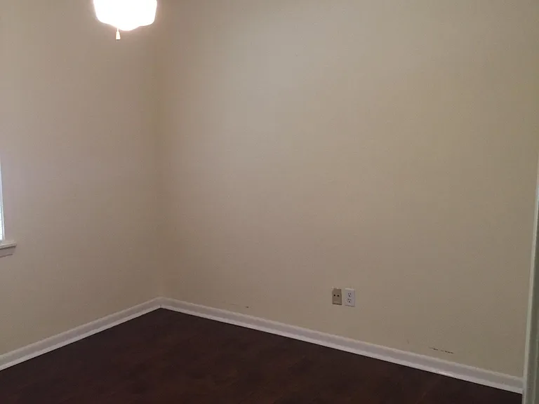 527 Highpoint Dr — Photo 11