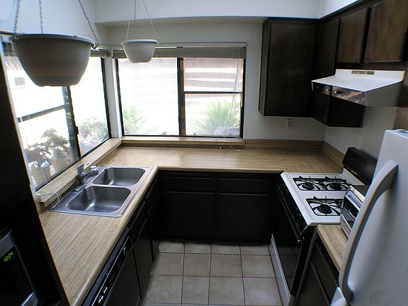 5th image of 15721 La Subida Dr #3
