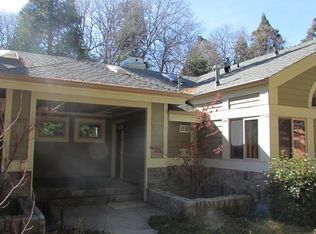 27113 Sugar Pine Dr, Lake Arrowhead, CA 92352
