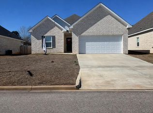 217 Overcup Dr, Troy, AL 36079