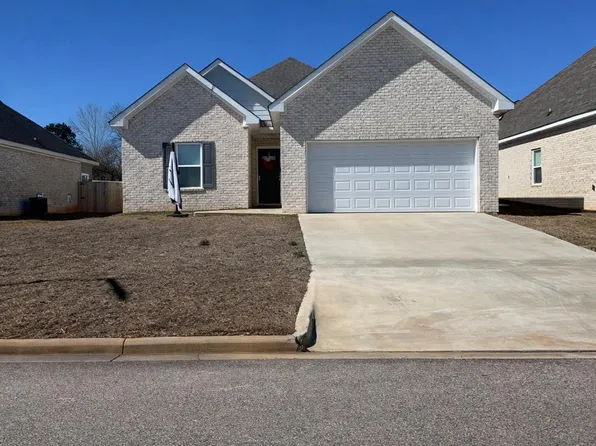 217 Overcup Dr, Troy, AL 36079