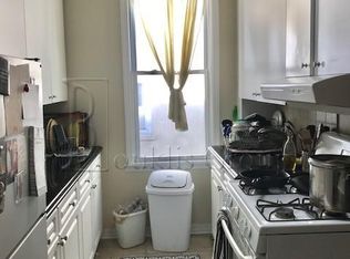 3237 33rd St APT 2F, Astoria, NY 11106