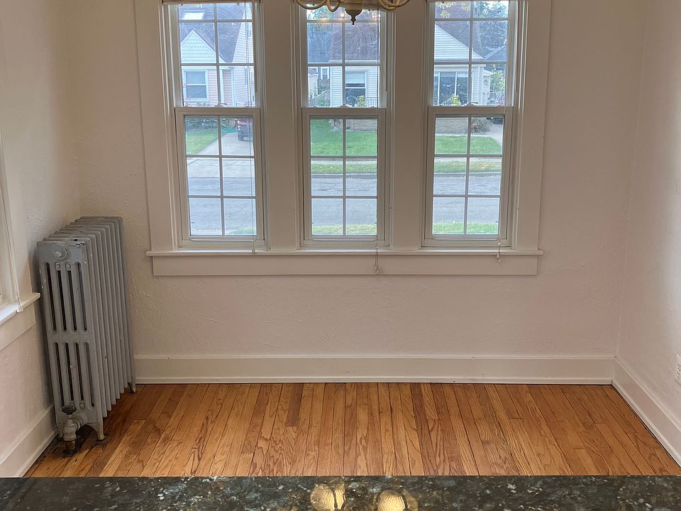 1370 Eaton Rd, photo 8