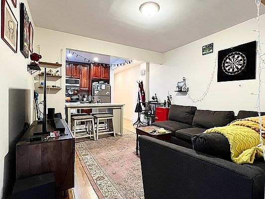 2nd image of 508 W 112th St APT 3B
