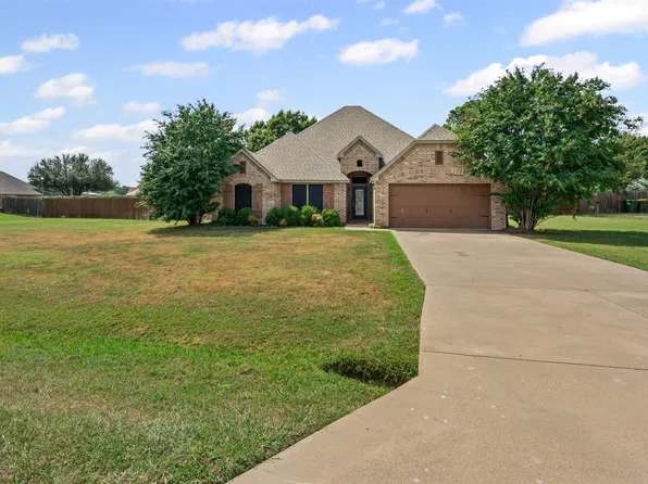 3212 Walnut Creek Pkwy, Granbury, TX 76049