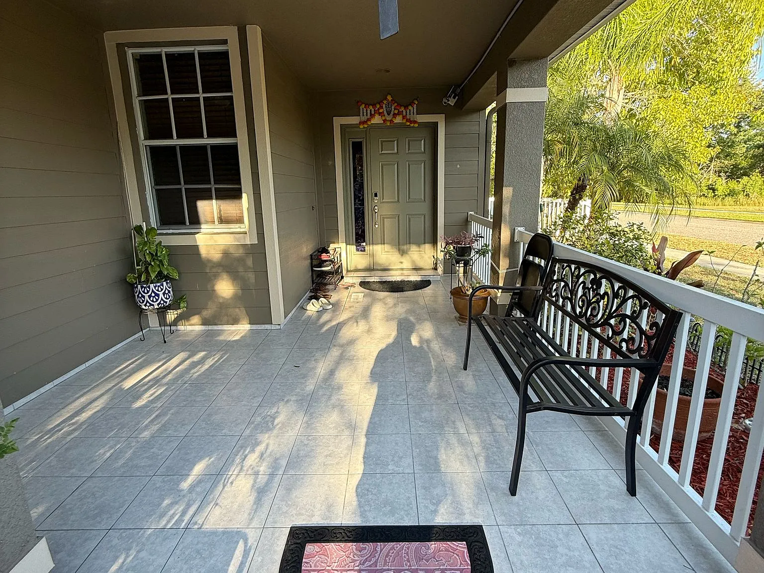 5 bed, 2795 sqft, $3,600 — Photo 2