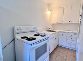 1843 E 25th St APT 3, Oakland, CA 94606