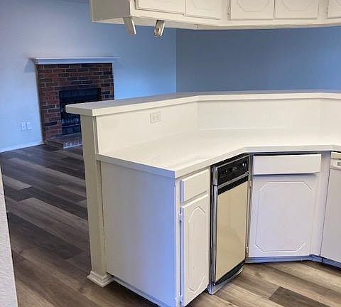 2nd image of 5020 Winder Ct APT A
