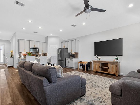 5th image of 14006 Grand Teton Ln