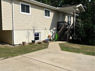 1425 Cemetery Hill Dr, Elkview, WV 25071