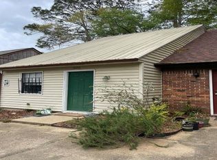 926 S Lipona Rd #A, Tallahassee, FL 32304