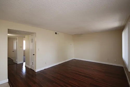 511 N Avenue 66 #C Photo 1