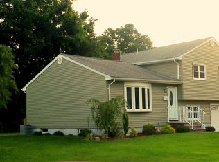 315 Fucillo St, Manville, NJ 08835