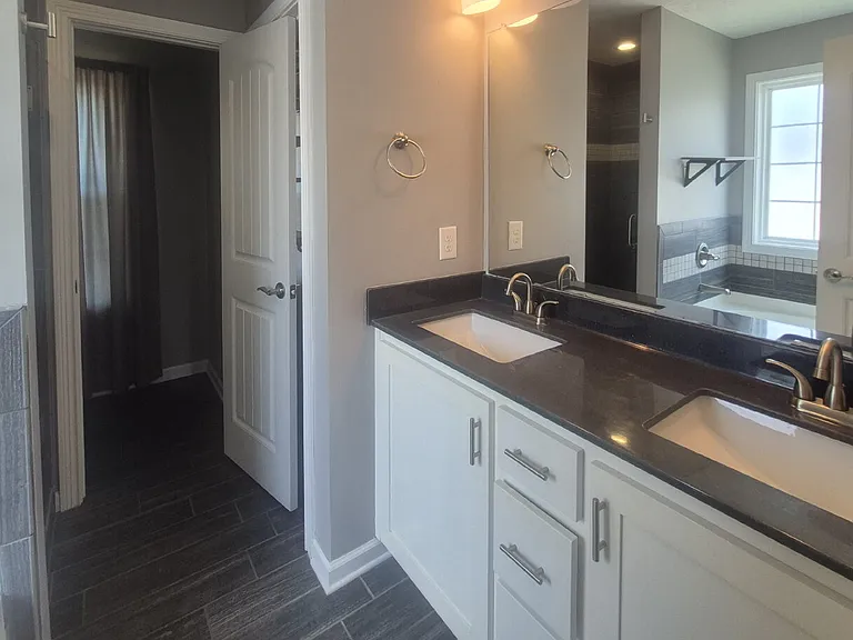 1351 Freedom Dr — Photo 12