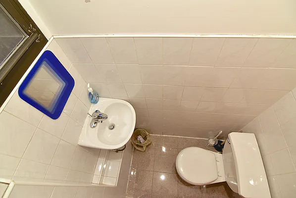 Rented by Ledvech Group | media 7