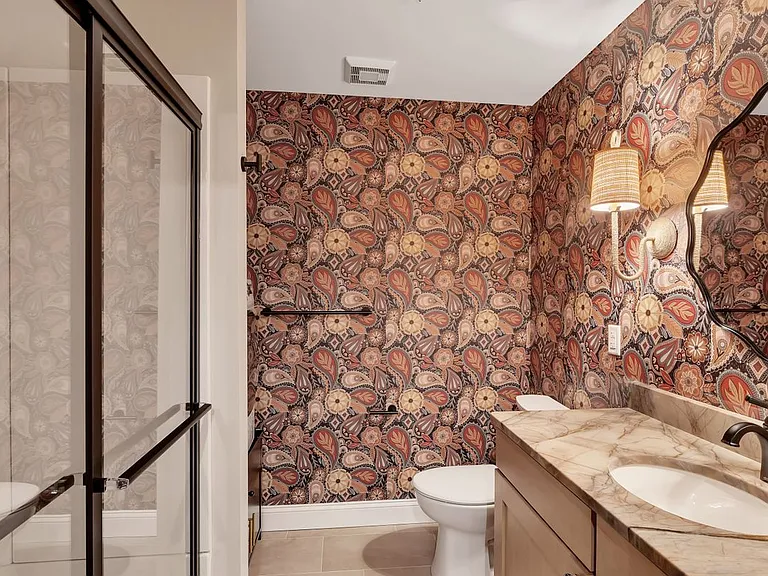 36 Pawling Ave #204 — Photo 5