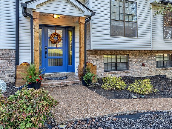 5th image of 859 Stonebrook Blvd