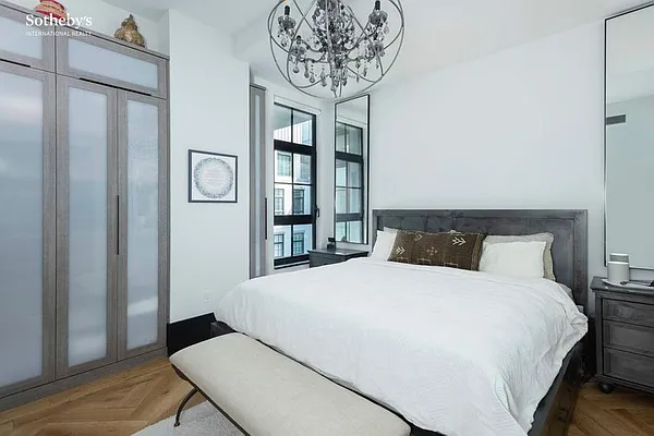 Rented by Sotheby's International Realty | media 26