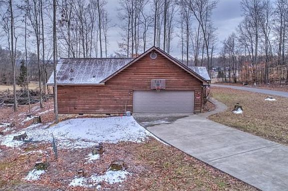 3rd image of 267 Allenwood Dr