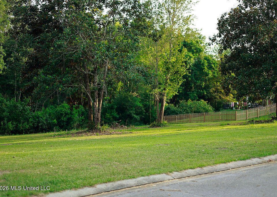 2nd image of Carmel Oaks Dr Lot 17