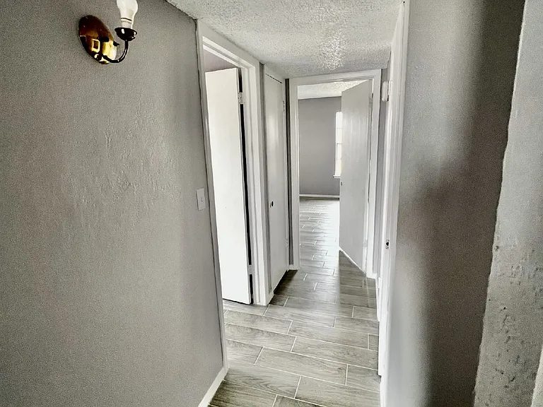 1618 Dale Douglas Dr — Photo 16