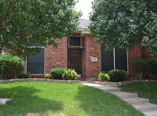 6424 Maple Dr, The Colony, TX 75056