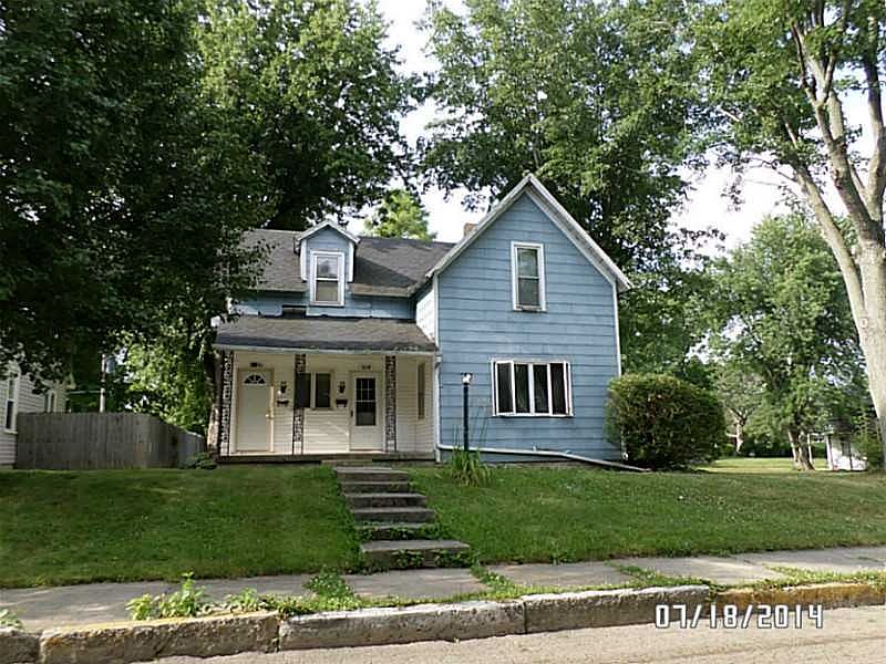 1st image of 619 W Madison St