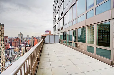Rented by GARG Real Estate