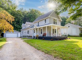 243 Walnut St, Coloma, MI 49038