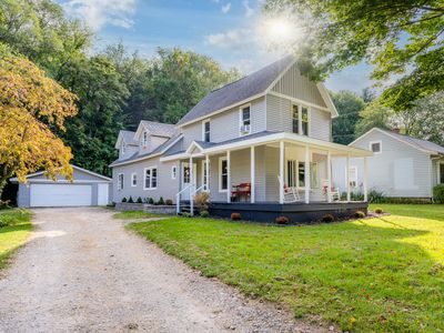 243 Walnut St, Coloma, MI, 49038