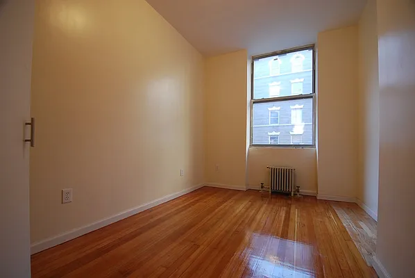 Rented by Bohemia Realty Group | media 11