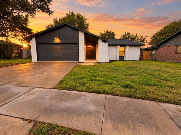 4821 Meadow Vale Cir, Corpus Christi, TX 78413