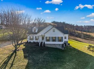 17968 Overlook Dr, Abingdon, VA 24210