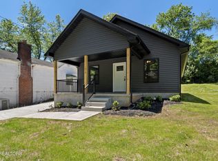 1219 NW Dakota Ave, Knoxville, TN 37921