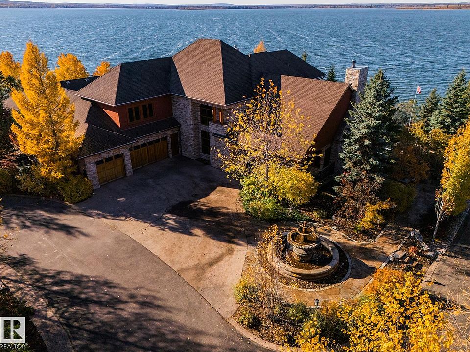 1st image of 3 Eagle Dr