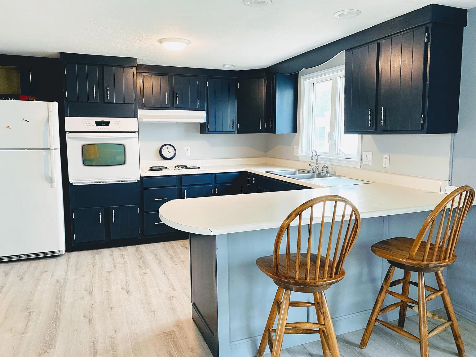 81 W Gray Rd — Photo 3