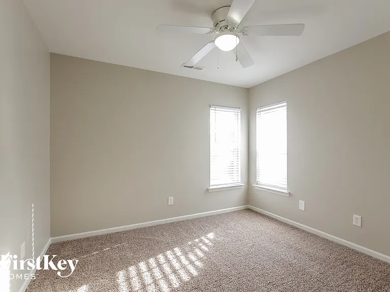 16808 Kettlewell Ln — Photo 11