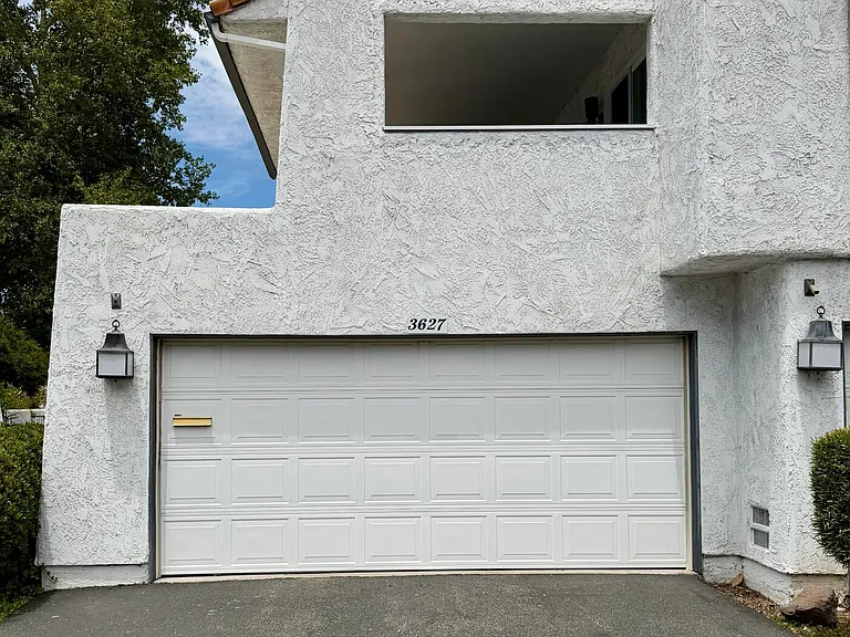 Summershore Ln — Photo 20
