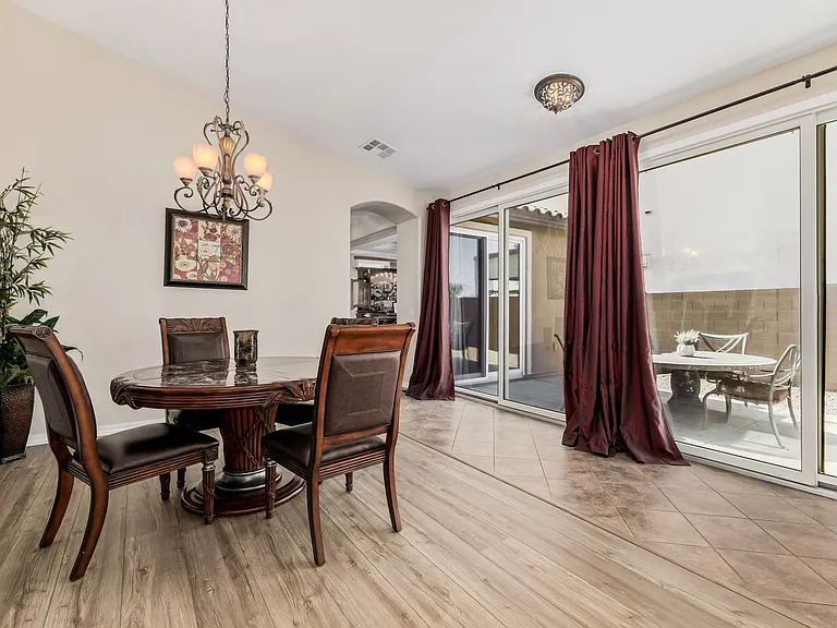 2288 E Wisteria Dr — Photo 4