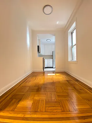 Rented by R New York | media 4