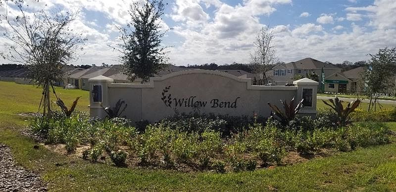 2nd image of 357 Holly Berry Dr