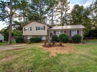 1913 David Dr, Birmingham, AL 35235