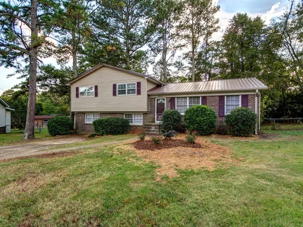 1913 David Dr, Birmingham, AL 35235