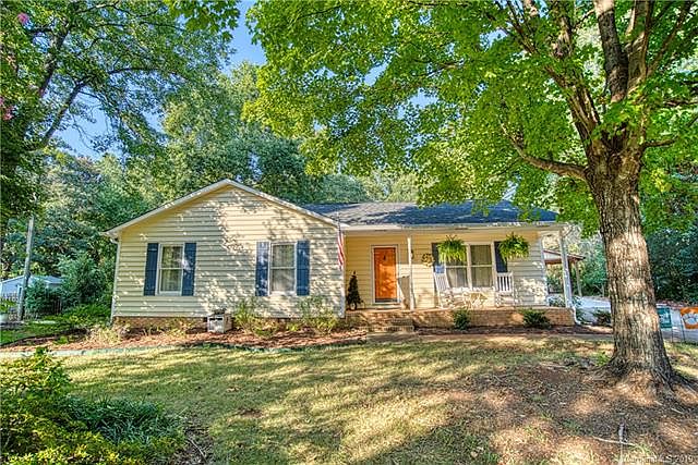 1st image of 731 Coventry Ct