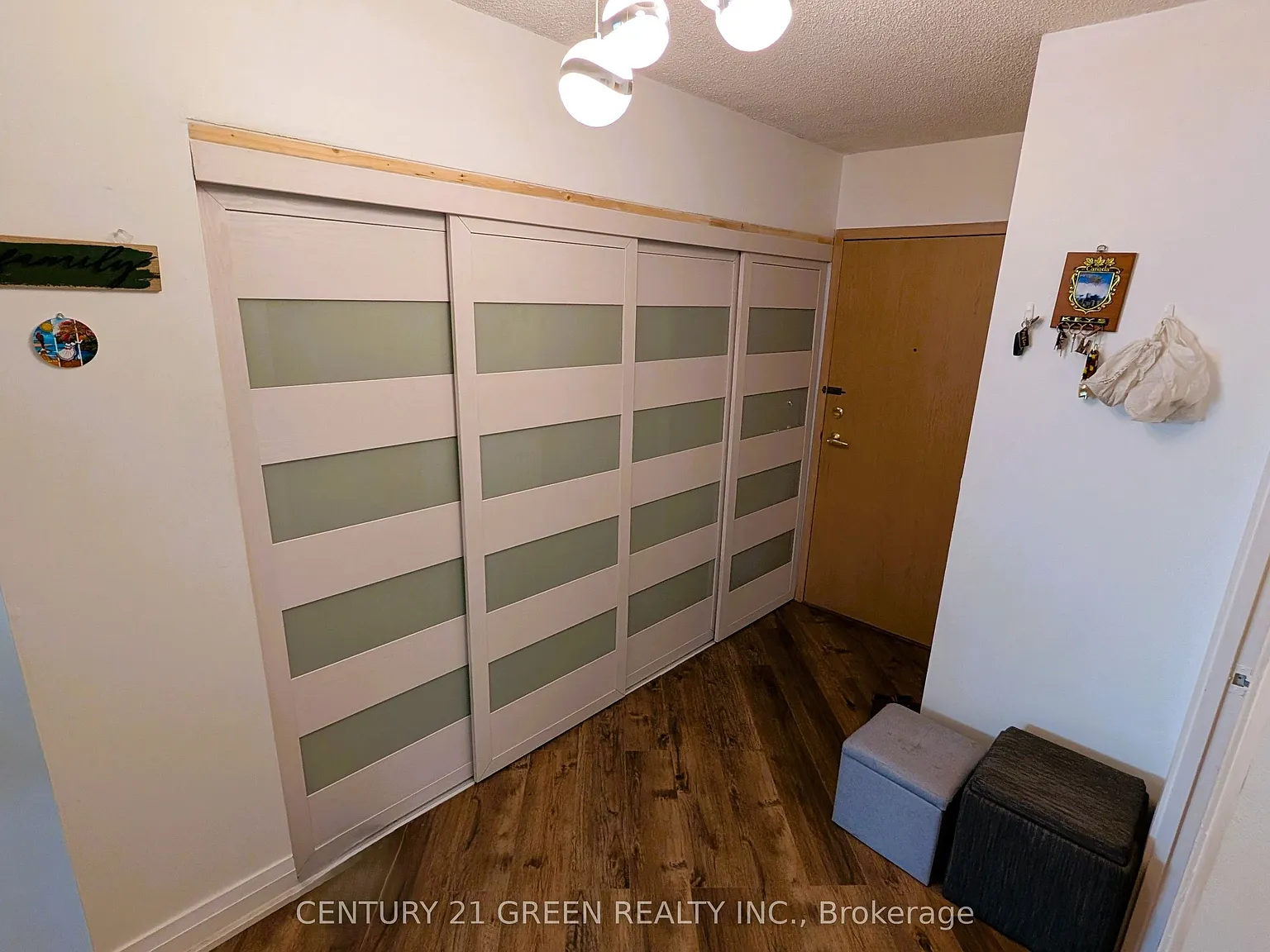 3 bed, $3,300 — Photo 4