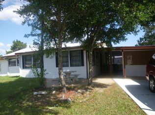 9545 Gray Fox Dr, Weeki Wachee, FL 34613